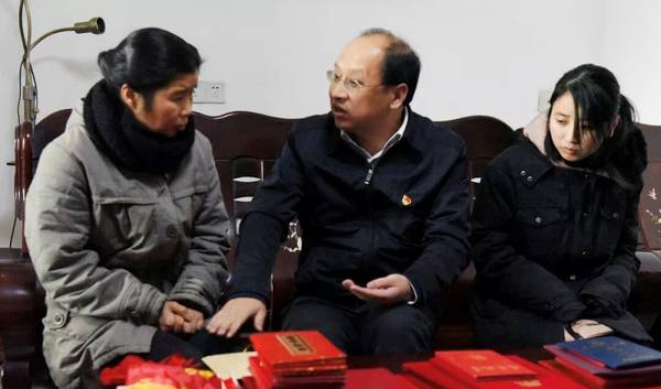 痛心！撫州這個村的第一書記倒在脫貧攻堅一線，省委常委、組織部長趙愛明專門作出批示