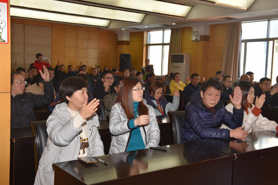 江西長運股份有限公司黨委副書記、董事會秘書吳隼被補選為南昌市西湖區(qū)第十六屆人民代表大會代表