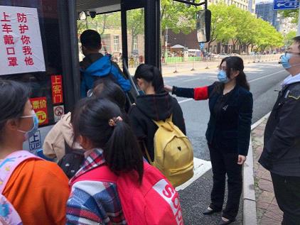 復學進行時 || 景德鎮(zhèn)公交、鷹潭公交開通復學專線