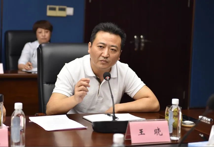 南昌市政公用集團黨委副書記、總經(jīng)理萬義輝一行調(diào)研江西長運