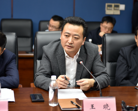 交通運輸部服務(wù)司副司長蔡團(tuán)結(jié)一行在江西長運調(diào)研并召開座談會