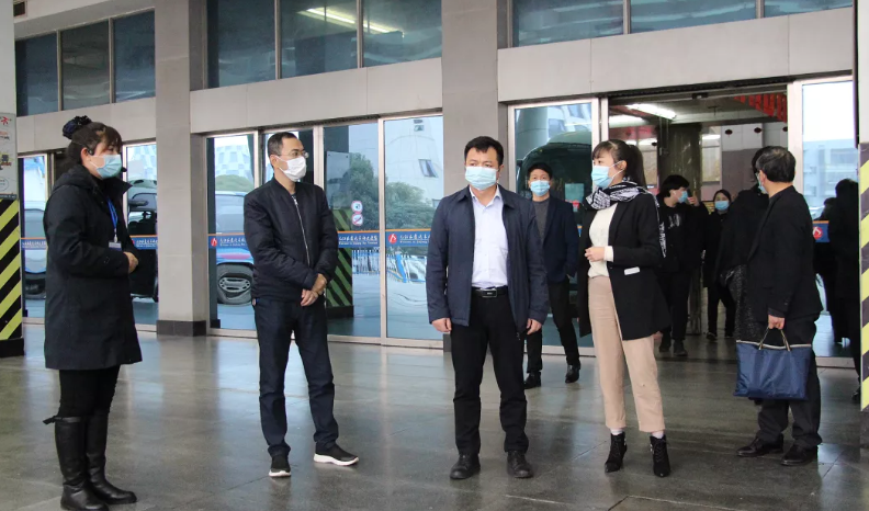 市政公用集團(tuán)黨委委員、副總經(jīng)理郭曉慶一行調(diào)研九江長運、上饒汽運