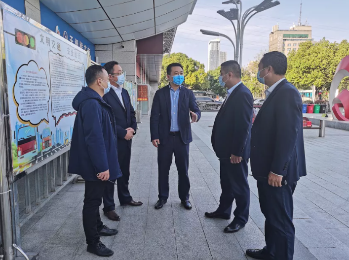 王曉深入徐坊客運(yùn)站督查文明創(chuàng)建、疫情防控及安全生產(chǎn)工作