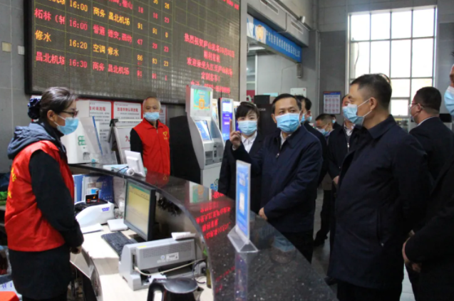 一線(xiàn)報(bào)道 || 九江市委常委、宣傳部部長(zhǎng)孫金淼督查九江長(zhǎng)途汽車(chē)站文明創(chuàng)建工作