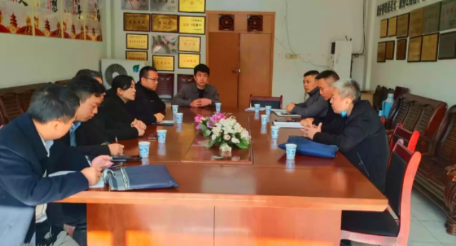 景德鎮(zhèn)長(zhǎng)運(yùn) 股份定制業(yè)務(wù)事業(yè)部、機(jī)務(wù)技術(shù)部調(diào)研定制班線發(fā)展、車輛購(gòu)置等工作