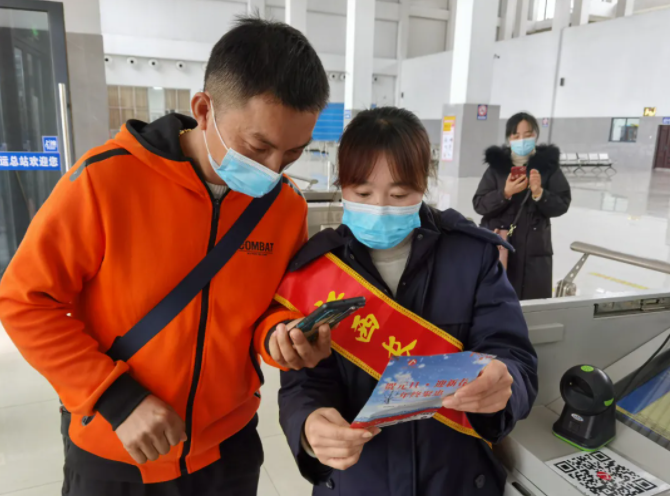 上饒汽運(yùn)、鄱陽長(zhǎng)運(yùn)開展“贛悅行”第三期品牌推廣活動(dòng)