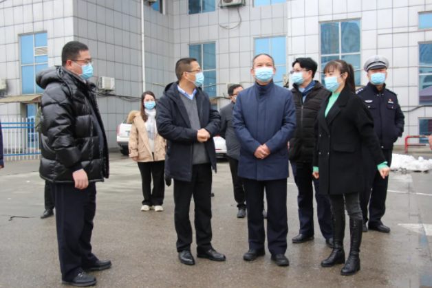 省春運(yùn)安全生產(chǎn)督查組督導(dǎo)九江長(zhǎng)途汽車(chē)站安全生產(chǎn)工作