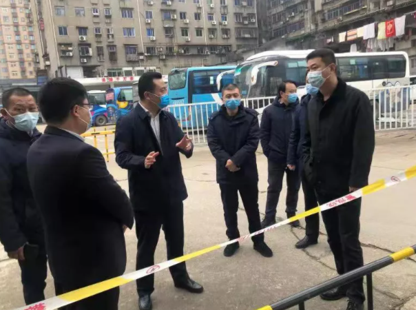 王曉深入都市城際公交青山客運分公司督導安全生產(chǎn)工作