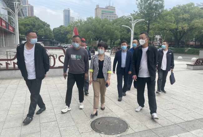 都市城際公交：交通運輸局領(lǐng)導深入徐坊客運站督查疫情防控及復工復產(chǎn)工作