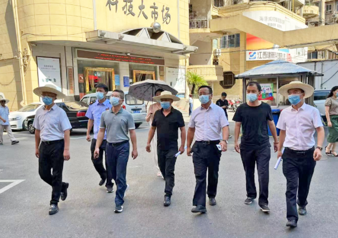 南昌交通集團黨委委員、副總經(jīng)理沈崗一行督導(dǎo)長運物業(yè)文明城市創(chuàng)建工作