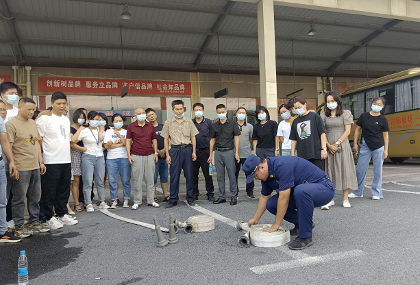 新余長(zhǎng)運(yùn) 開展消防安全應(yīng)急處置實(shí)操培訓(xùn)