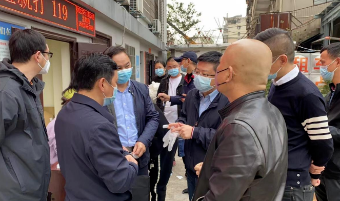 長運出租：市道路運輸服務(wù)中心、南昌交投集團督導(dǎo)長運出租疫情防控工作