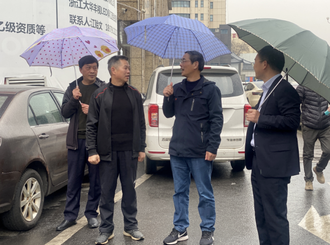 南昌紀(jì)檢派駐組檢查長(zhǎng)運(yùn)物業(yè)、都市城際公交“兩會(huì)”期間安全生產(chǎn)、值班值守工作