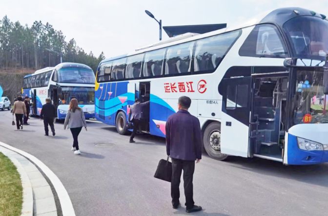 景德鎮(zhèn)長(zhǎng)運(yùn):圓滿完成浮梁縣人大、政協(xié)會(huì)議指定運(yùn)輸任務(wù)