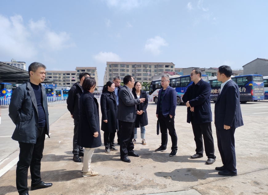 撫州長(zhǎng)運(yùn)：股份機(jī)務(wù)技術(shù)部指導(dǎo)“純電動(dòng)車(chē)駕駛員職業(yè)技能競(jìng)賽”準(zhǔn)備工作