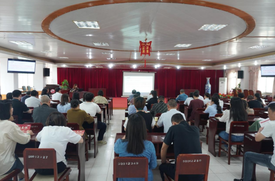 撫州長(zhǎng)運(yùn) 開展“撫惠?！毙麄魍茝V