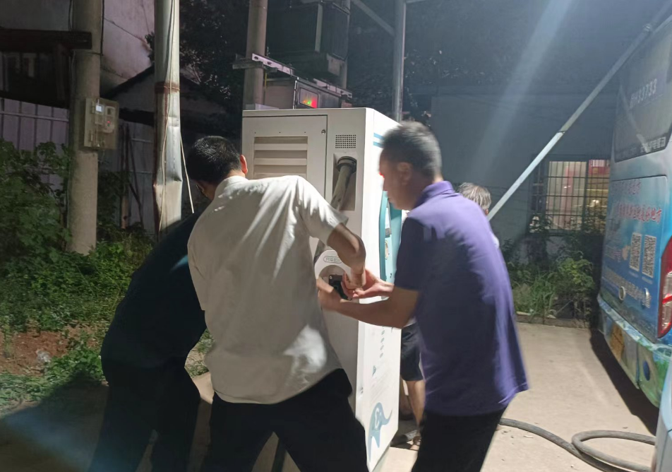 景德鎮(zhèn)長運:連夜搶修充電樁 保障正常運營