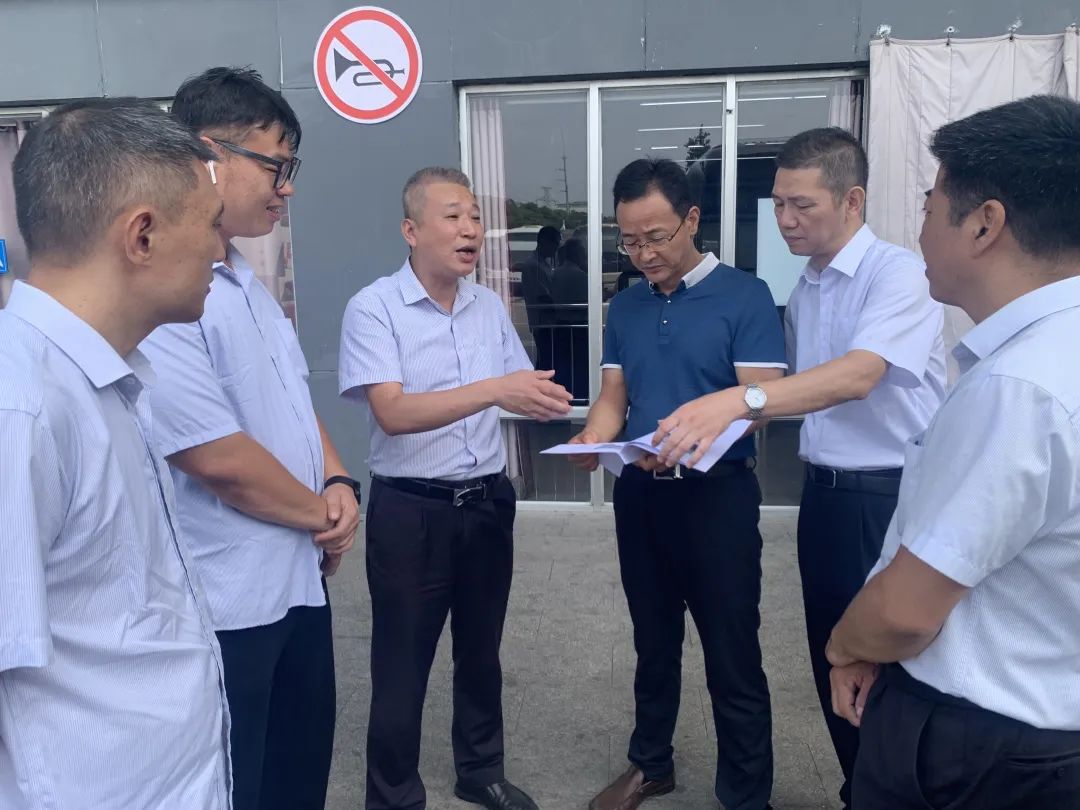 穆孫祥一行深入徐坊客運(yùn)站、城際公交車輛保障中心建設(shè)施工現(xiàn)場(chǎng)檢查“中秋、國(guó)慶”安全生產(chǎn)工作