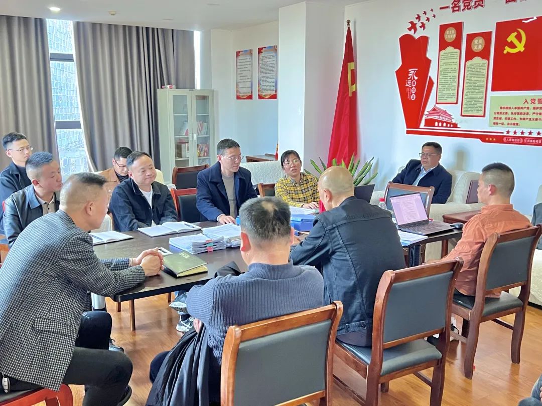 鄱陽(yáng)長(zhǎng)運(yùn) 順利通過(guò)質(zhì)量、道路交通安全管理體系年度監(jiān)督審核