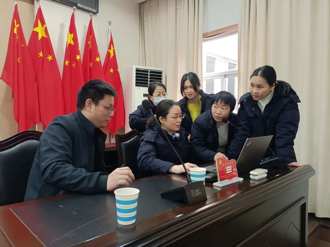 上饒汽運(yùn)：開展車輛動(dòng)態(tài)監(jiān)控業(yè)務(wù)知識(shí)培訓(xùn)