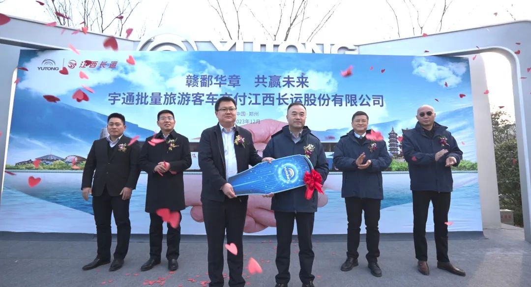 江西長運(yùn)再添新翼：52輛新車助力公司發(fā)展