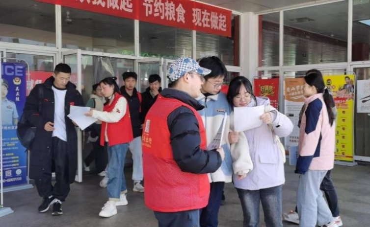 黃山長運:全面推廣校園直通車服務(wù)