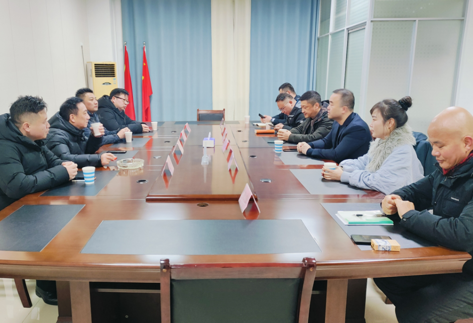 江西金合控股、江西農(nóng)投調(diào)研永修公司客貨郵融合發(fā)展工作  劉磊、占梁陪同