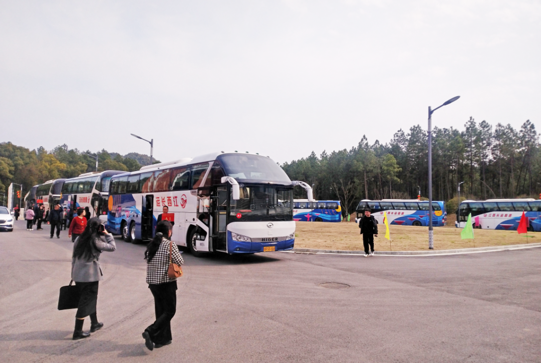 景德鎮(zhèn)長運(yùn):圓滿完成“龍年大吉首次大單”