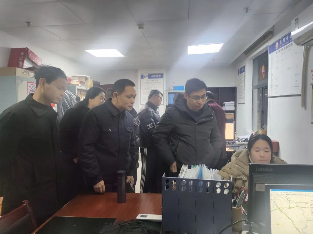 ?撫州長(zhǎng)運(yùn)：省交通運(yùn)輸廳領(lǐng)導(dǎo)檢查金溪分公司安全生產(chǎn)