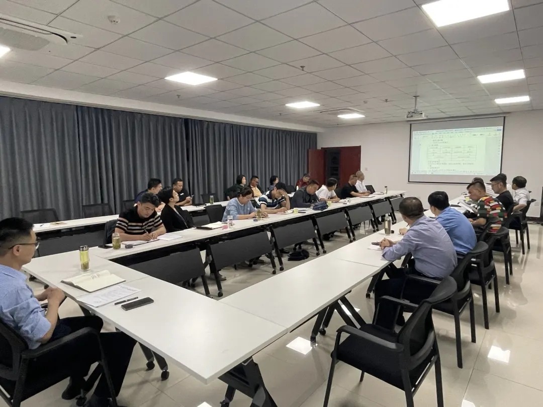 馬鞍山長客：召開5月份安全、消防、機(jī)務(wù)工作例會