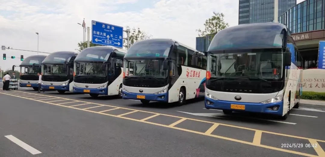 吉安長(zhǎng)運(yùn):圓滿完成省重大工業(yè)項(xiàng)目建設(shè)現(xiàn)場(chǎng)推進(jìn)會(huì)運(yùn)輸保障工作