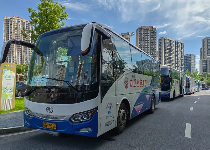 九江長運:圓滿完成省青少年田徑錦標賽運輸保障任務