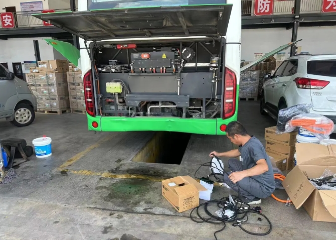 鷹潭公交:換電增程 “車輛新生”