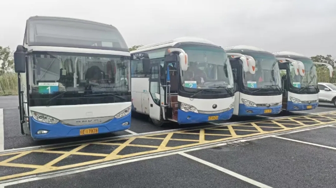 馬鞍山長客:含山長運圓滿護航銅閘學校學生安全出行