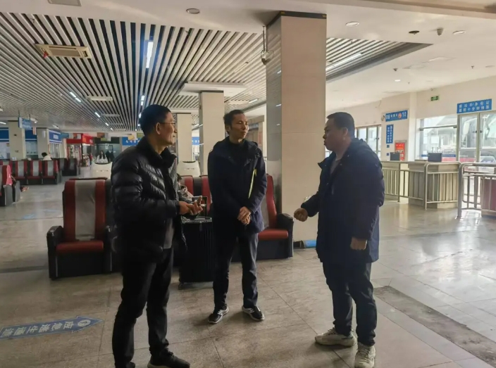 都市城際公交 開展“五查五訪”專項督導(dǎo)檢查