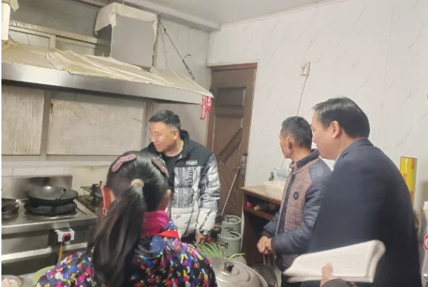 黃山長運(yùn)：開展消防安全檢查