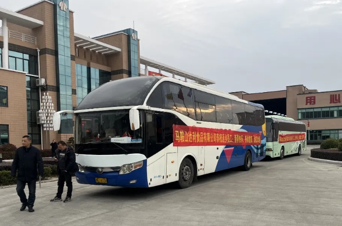 馬鞍山長客:助力務工人員返鄉(xiāng)
