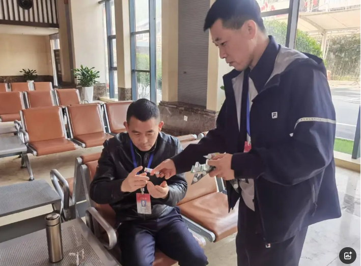 吉安長運:羊獅慕公司暖心舉措 筑牢景區(qū)交通安全防線