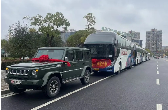 鄱陽長運:積極響應(yīng)春季新兵運輸