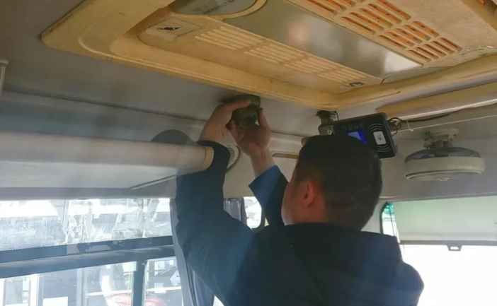 馬鞍山長客 含山長運開展車載設(shè)備專項檢修