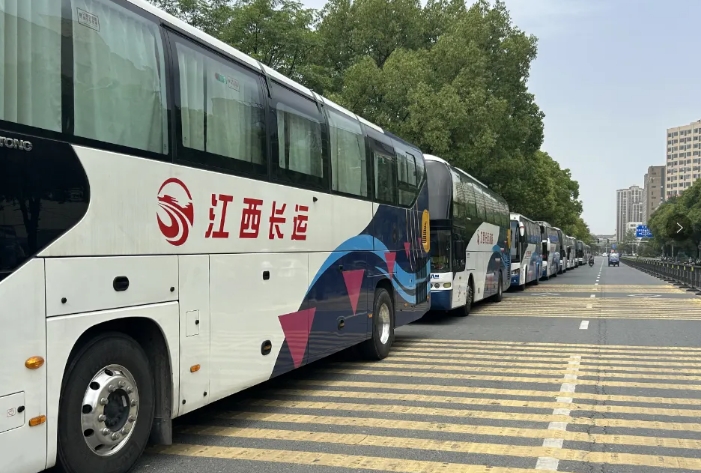 都市城際公交:安全高效保障700余名師生研學出行