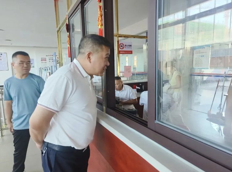 鷹潭長運 開展夏季安全生產(chǎn)工作檢查