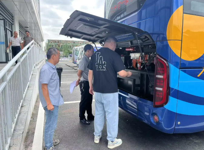 九江長運(yùn)：開展駕駛員服務(wù)質(zhì)量培訓(xùn)