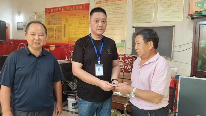 萍鄉(xiāng)長運：失主連說“遇到好人了！”