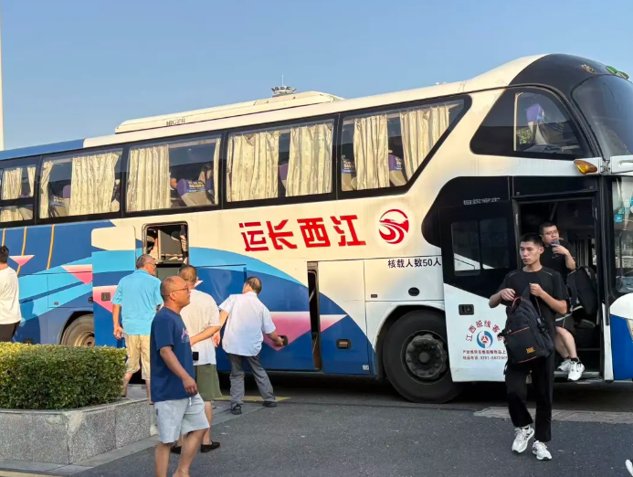 江西長運“雙節(jié)”期間安全運送乘客310萬人次 保障假日出行