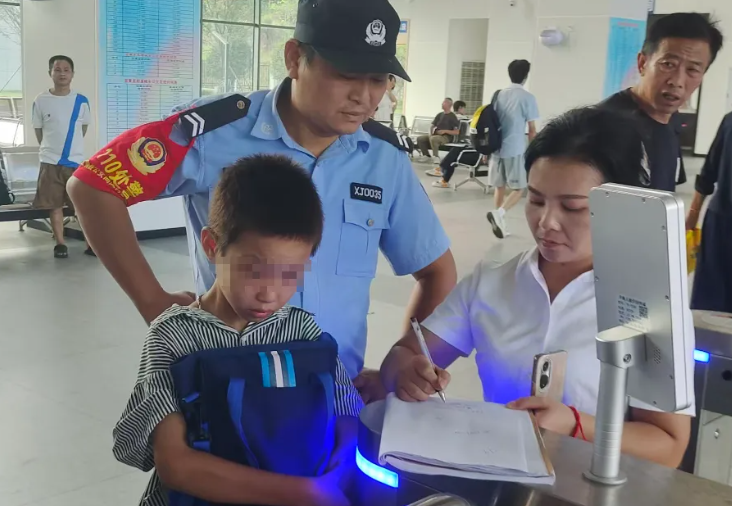 暖新聞 || ?撫州長運：多方接力 助孩童回家