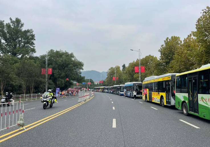 吉安公司：完成2025青原山半程馬拉松賽、2025年“贛鄱杯”中國(guó)江西龍舟大賽運(yùn)輸任務(wù)